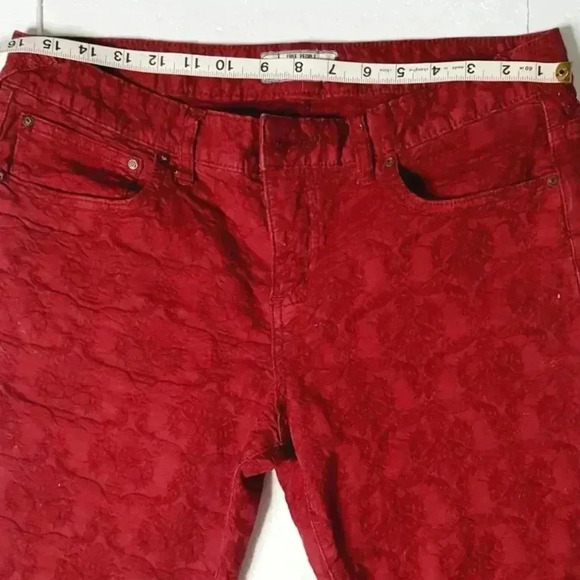 Free people womens Red Embroidered Sz 31 - Picture 7 of 8